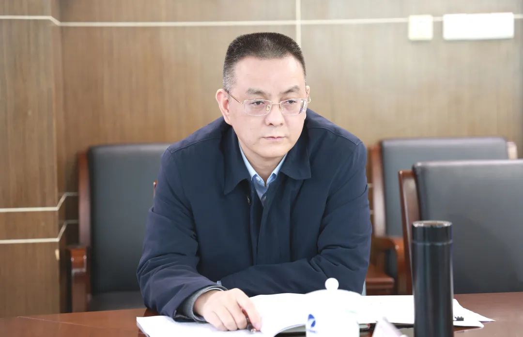 湘電集團召開第六屆董事會第十一次會議 彭堅中.jpg 湘電集團召開第六屆董事會第十一次會議 彭堅中.jpg