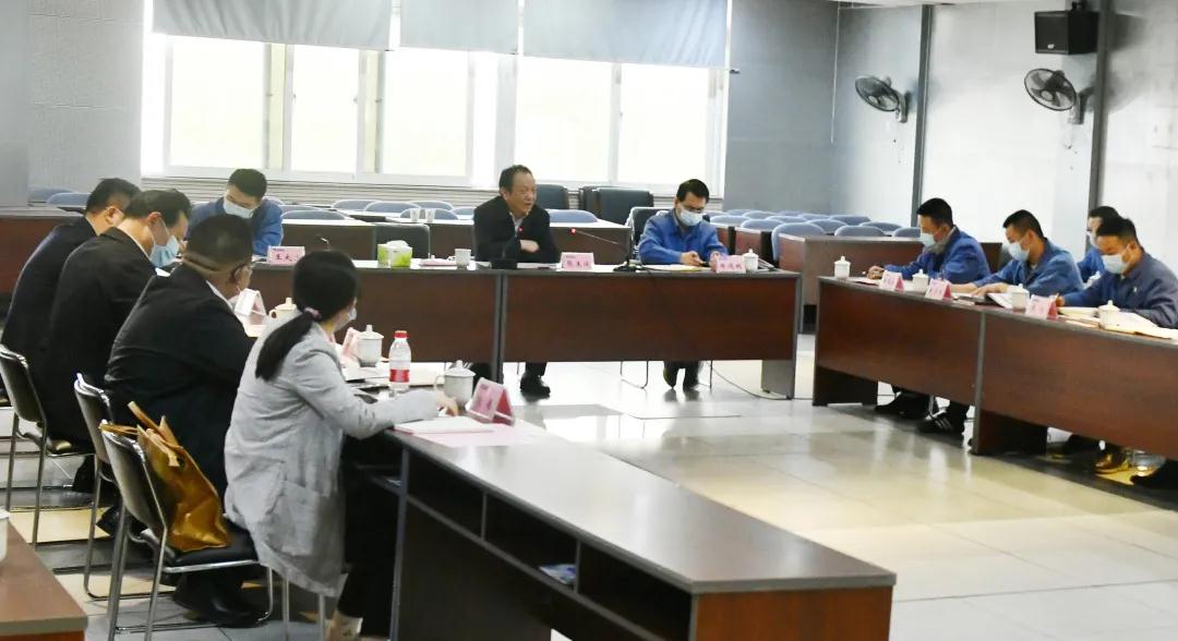 省國資委黨委委員、副主任張美誠赴湘電開展黨史學(xué)習(xí)教育基層聯(lián)點(diǎn)指導(dǎo).jpg